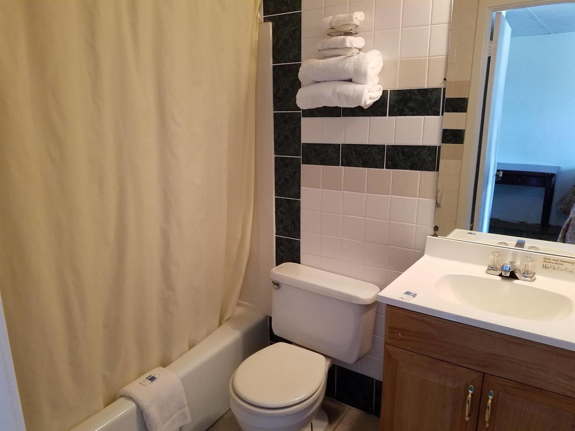 Oak Park Motel Tahlequah Ngoại thất bức ảnh