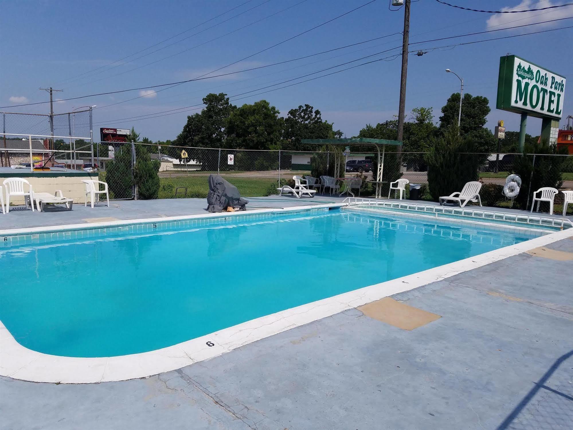 Oak Park Motel Tahlequah Ngoại thất bức ảnh